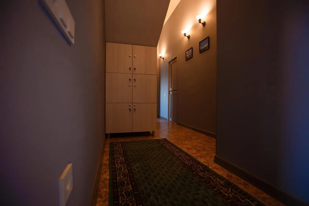 Mountain Road Hostel Almaty